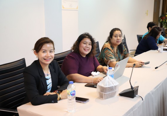 ภาพกิจกรรม  คณะวิทยาศาสตร์และเทคโนโลยี มหาวิทยาลัยราชภัฏกําแพงเพชร จัดประชุมประธานโปรแกรมวิชาและคณะกรรมการดำเนินงานขับเคลื่อนการรับนักศึกษาคณะวิทยาศาสตร์และเทคโนโลยี