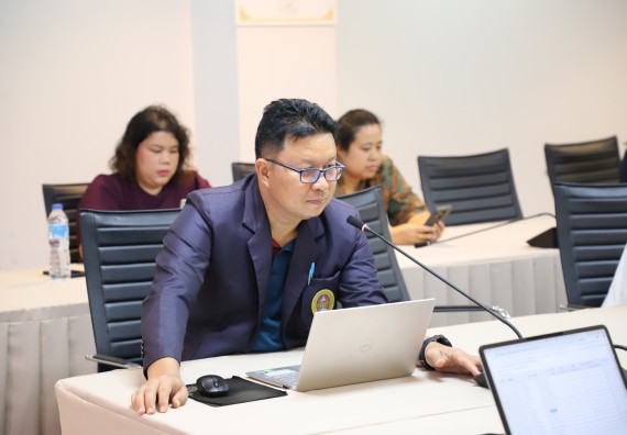 ภาพกิจกรรม  คณะวิทยาศาสตร์และเทคโนโลยี มหาวิทยาลัยราชภัฏกําแพงเพชร จัดประชุมประธานโปรแกรมวิชาและคณะกรรมการดำเนินงานขับเคลื่อนการรับนักศึกษาคณะวิทยาศาสตร์และเทคโนโลยี