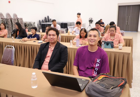 ภาพกิจกรรม  คณะวิทยาศาสตร์และเทคโนโลยี มหาวิทยาลัยราชภัฏกําแพงเพชร จัดประชุมอาจารย์และบุคลากรคณะวิทยาศาสตร์และเทคโนโลยี และการประชุมเชิงปฏิบัติการทบทวนแผนกลยุทธ์ 2566-2570