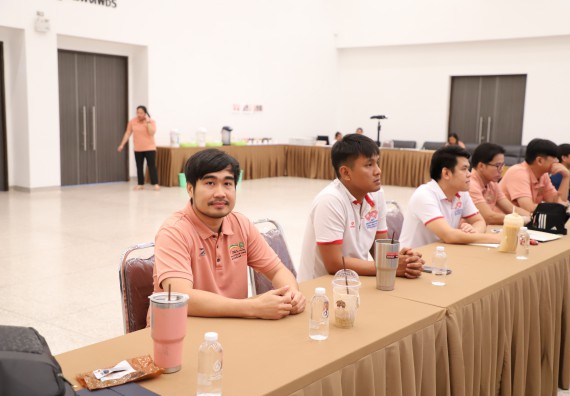 ภาพกิจกรรม  คณะวิทยาศาสตร์และเทคโนโลยี มหาวิทยาลัยราชภัฏกําแพงเพชร จัดประชุมอาจารย์และบุคลากรคณะวิทยาศาสตร์และเทคโนโลยี และการประชุมเชิงปฏิบัติการทบทวนแผนกลยุทธ์ 2566-2570