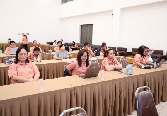 ภาพกิจกรรม  คณะวิทยาศาสตร์และเทคโนโลยี มหาวิทยาลัยราชภัฏกําแพงเพชร จัดประชุมอาจารย์และบุคลากรคณะวิทยาศาสตร์และเทคโนโลยี และการประชุมเชิงปฏิบัติการทบทวนแผนกลยุทธ์ 2566-2570