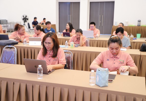 ภาพกิจกรรม  คณะวิทยาศาสตร์และเทคโนโลยี มหาวิทยาลัยราชภัฏกําแพงเพชร จัดประชุมอาจารย์และบุคลากรคณะวิทยาศาสตร์และเทคโนโลยี และการประชุมเชิงปฏิบัติการทบทวนแผนกลยุทธ์ 2566-2570