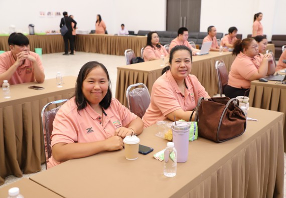 ภาพกิจกรรม  คณะวิทยาศาสตร์และเทคโนโลยี มหาวิทยาลัยราชภัฏกําแพงเพชร จัดประชุมอาจารย์และบุคลากรคณะวิทยาศาสตร์และเทคโนโลยี และการประชุมเชิงปฏิบัติการทบทวนแผนกลยุทธ์ 2566-2570