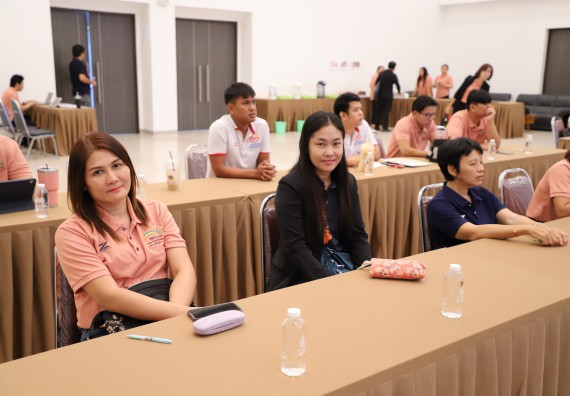 ภาพกิจกรรม  คณะวิทยาศาสตร์และเทคโนโลยี มหาวิทยาลัยราชภัฏกําแพงเพชร จัดประชุมอาจารย์และบุคลากรคณะวิทยาศาสตร์และเทคโนโลยี และการประชุมเชิงปฏิบัติการทบทวนแผนกลยุทธ์ 2566-2570