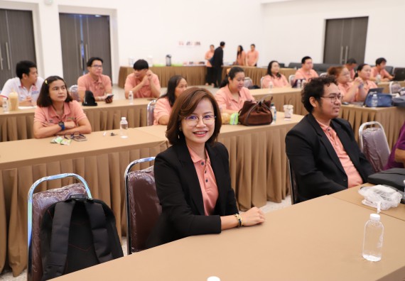 ภาพกิจกรรม  คณะวิทยาศาสตร์และเทคโนโลยี มหาวิทยาลัยราชภัฏกําแพงเพชร จัดประชุมอาจารย์และบุคลากรคณะวิทยาศาสตร์และเทคโนโลยี และการประชุมเชิงปฏิบัติการทบทวนแผนกลยุทธ์ 2566-2570