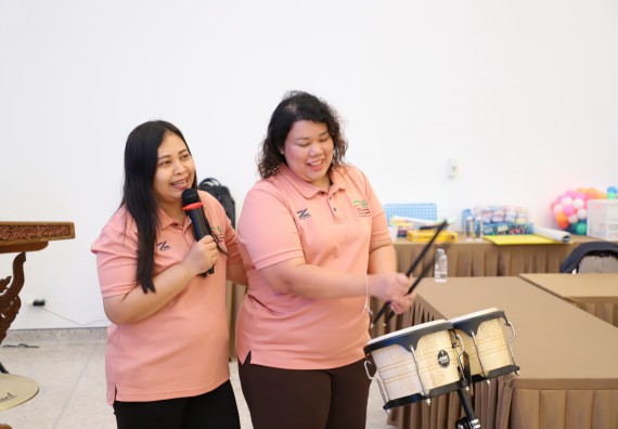 ภาพกิจกรรม  คณะวิทยาศาสตร์และเทคโนโลยี มหาวิทยาลัยราชภัฏกําแพงเพชร จัดประชุมอาจารย์และบุคลากรคณะวิทยาศาสตร์และเทคโนโลยี และการประชุมเชิงปฏิบัติการทบทวนแผนกลยุทธ์ 2566-2570