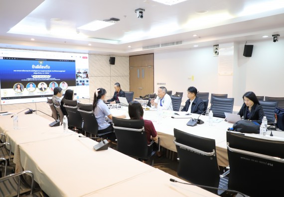 ภาพกิจกรรม  โปรแกรมวิชาสาธารณสุขศาสตร์ คณะวิทยาศาสตร์และเทคโนโลยี มหาวิทยาลัยราชภัฎกำแพงเพชร จัดกิจกรรมการอภิปรายเป็นคณะเพื่อพัฒนาหลักสูตรและวิพากษ์หลักสูตร