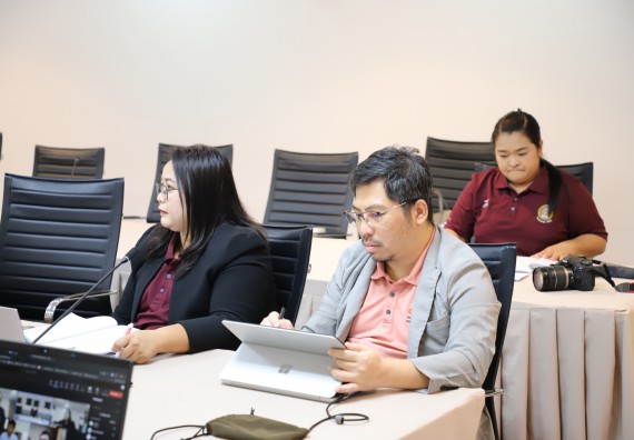 ภาพกิจกรรม  โปรแกรมวิชาสาธารณสุขศาสตร์ คณะวิทยาศาสตร์และเทคโนโลยี มหาวิทยาลัยราชภัฎกำแพงเพชร จัดกิจกรรมการอภิปรายเป็นคณะเพื่อพัฒนาหลักสูตรและวิพากษ์หลักสูตร