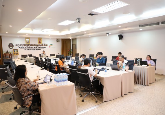 ภาพกิจกรรม  คณะวิทยาศาสตร์และเทคโนโลยี จัดกิจกรรมปฐมนิเทศคณะกรรมการบริหารคณะ ฯ เพื่อเป็นการสร้างความเข้าใจในบทบาทหน้าที่ในการบริหารงาน