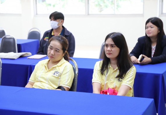 ภาพกิจกรรม   คณะวิทยาศาสตร์และเทคโนโลยี มหาวิทยาลัยราชภัฏกําแพงเพชร ต้อนรับคณะศึกษาดูงานจากห้องปฏิบัติการวิจัยและทดสอบอาหาร คณะวิทยาศาสตร์ จุฬาลงกรณ์มหาวิทยาลัย