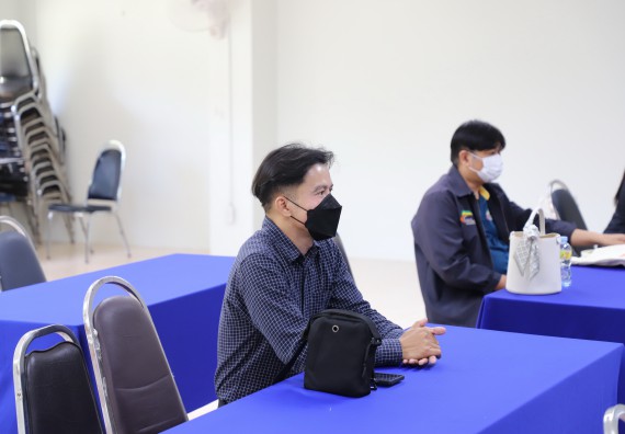 ภาพกิจกรรม   คณะวิทยาศาสตร์และเทคโนโลยี มหาวิทยาลัยราชภัฏกําแพงเพชร ต้อนรับคณะศึกษาดูงานจากห้องปฏิบัติการวิจัยและทดสอบอาหาร คณะวิทยาศาสตร์ จุฬาลงกรณ์มหาวิทยาลัย