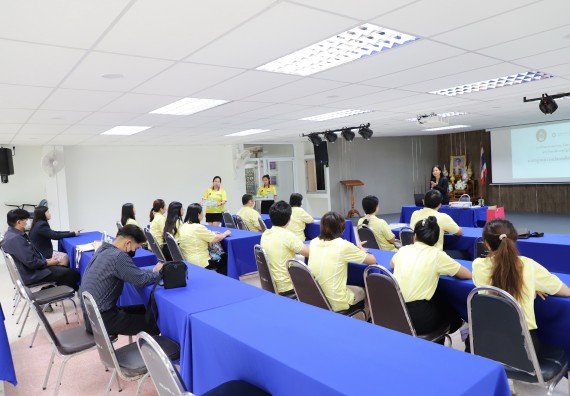 ภาพกิจกรรม   คณะวิทยาศาสตร์และเทคโนโลยี มหาวิทยาลัยราชภัฏกําแพงเพชร ต้อนรับคณะศึกษาดูงานจากห้องปฏิบัติการวิจัยและทดสอบอาหาร คณะวิทยาศาสตร์ จุฬาลงกรณ์มหาวิทยาลัย