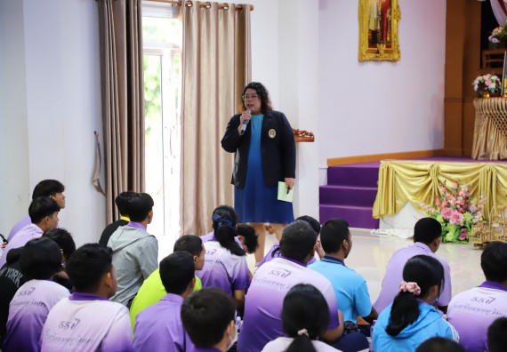 ภาพกิจกรรม  คณะวิทยาศาสตร์และเทคโนโลยี มหาวิทยาลัยราชภัฏกําแพงเพชร จัดโครงการประชาสัมพันธ์รายวิชาและหลักสูตรไปยังผู้เรียนกลุ่มใหม่ (Non-age Group) โรงเรียนขาณุวิทยา