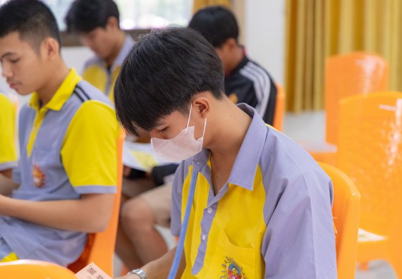 ภาพกิจกรรม คณะวิทยาศาสตร์และเทคโนโลยี มหาวิทยาลัยราชภัฏกําแพงเพชร จัดโครงการประชาสัมพันธ์รายวิชาและหลักสูตรไปยังผู้เรียนกลุ่มใหม่ (Non-age Group) โรงเรียนสลกบาตรวิทยา