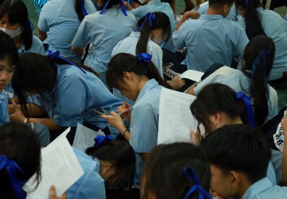 ภาพกิจกรรม  คณะวิทยาศาสตร์และเทคโนโลยี มหาวิทยาลัยราชภัฏกําแพงเพชร จัดโครงการประชาสัมพันธ์รายวิชาและหลักสูตรไปยังผู้เรียนกลุ่มใหม่ (Non-age Group) โรงเรียนพิไกรวิทยา