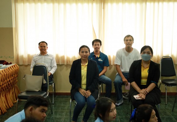 ภาพกิจกรรม  คณะวิทยาศาสตร์และเทคโนโลยี มหาวิทยาลัยราชภัฏกําแพงเพชร จัดโครงการประชาสัมพันธ์รายวิชาและหลักสูตรไปยังผู้เรียนกลุ่มใหม่ (Non-age Group) โรงเรียนพิไกรวิทยา