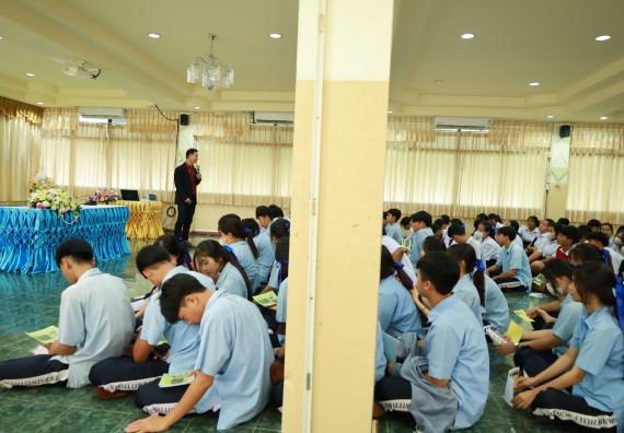 ภาพกิจกรรม  คณะวิทยาศาสตร์และเทคโนโลยี มหาวิทยาลัยราชภัฏกําแพงเพชร จัดโครงการประชาสัมพันธ์รายวิชาและหลักสูตรไปยังผู้เรียนกลุ่มใหม่ (Non-age Group) โรงเรียนพิไกรวิทยา