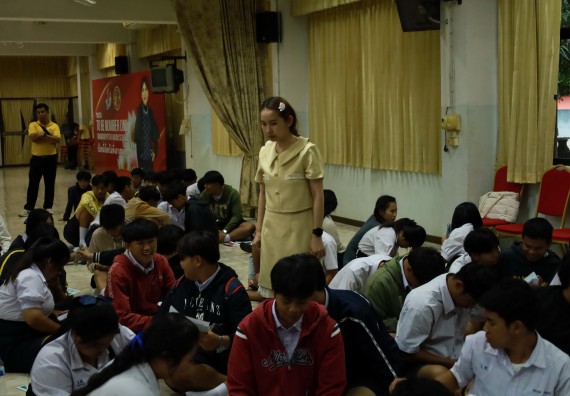 ภาพกิจกรรม  คณะวิทยาศาสตร์และเทคโนโลยี มหาวิทยาลัยราชภัฏกําแพงเพชร จัดโครงการประชาสัมพันธ์รายวิชาและหลักสูตรไปยังผู้เรียนกลุ่มใหม่ (Non-age Group) โรงเรียนเรืองวิทย์พิทยาคม