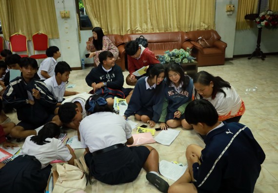 ภาพกิจกรรม  คณะวิทยาศาสตร์และเทคโนโลยี มหาวิทยาลัยราชภัฏกําแพงเพชร จัดโครงการประชาสัมพันธ์รายวิชาและหลักสูตรไปยังผู้เรียนกลุ่มใหม่ (Non-age Group) โรงเรียนเรืองวิทย์พิทยาคม