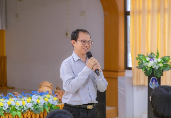 คณะวิทยาศาสตร์และเทคโนโลยี มหาวิทยาลัยราชภัฏกําแพงเพชร จัดโครงการประชาสัมพันธ์รายวิชาและหลักสูตรไปยังผู้เรียนกลุ่มใหม่ (Non-age Group)  โรงเรียนมัธยมพัชรกิติยาภา 2