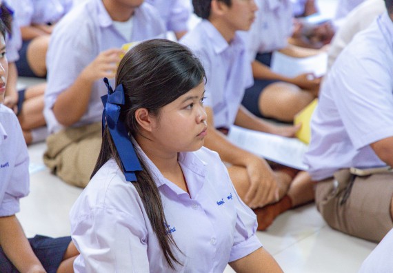 ภาพกิจกรรม  คณะวิทยาศาสตร์และเทคโนโลยี มหาวิทยาลัยราชภัฏกําแพงเพชร จัดโครงการประชาสัมพันธ์รายวิชาและหลักสูตรไปยังผู้เรียนกลุ่มใหม่ (Non-age Group)  โรงเรียนโกสัมพีวิทยา