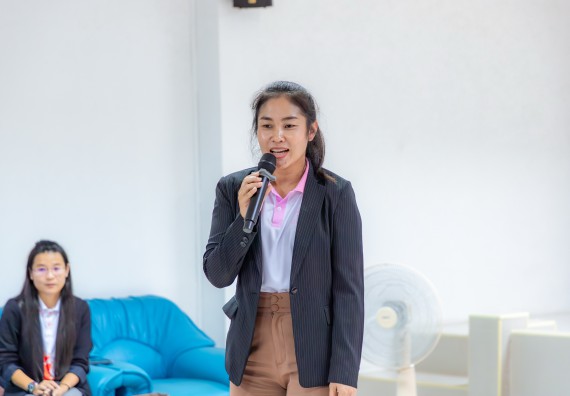 ภาพกิจกรรม  คณะวิทยาศาสตร์และเทคโนโลยี มหาวิทยาลัยราชภัฏกําแพงเพชร จัดโครงการประชาสัมพันธ์รายวิชาและหลักสูตรไปยังผู้เรียนกลุ่มใหม่ (Non-age Group)  โรงเรียนโกสัมพีวิทยา