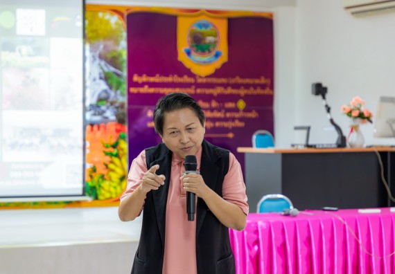 ภาพกิจกรรม  คณะวิทยาศาสตร์และเทคโนโลยี มหาวิทยาลัยราชภัฏกําแพงเพชร จัดโครงการประชาสัมพันธ์รายวิชาและหลักสูตรไปยังผู้เรียนกลุ่มใหม่ (Non-age Group)  โรงเรียนโกสัมพีวิทยา