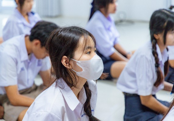 ภาพกิจกรรม  คณะวิทยาศาสตร์และเทคโนโลยี มหาวิทยาลัยราชภัฏกําแพงเพชร จัดโครงการประชาสัมพันธ์รายวิชาและหลักสูตรไปยังผู้เรียนกลุ่มใหม่ (Non-age Group)  โรงเรียนโกสัมพีวิทยา