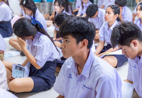 ภาพกิจกรรม  คณะวิทยาศาสตร์และเทคโนโลยี มหาวิทยาลัยราชภัฏกําแพงเพชร จัดโครงการประชาสัมพันธ์รายวิชาและหลักสูตรไปยังผู้เรียนกลุ่มใหม่ (Non-age Group)  โรงเรียนโกสัมพีวิทยา