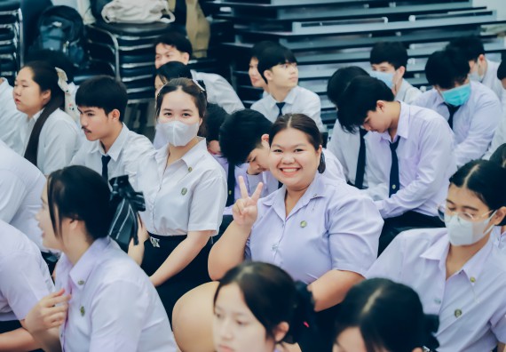 ภาพกิจกรรม  คณะวิทยาศาสตร์และเทคโนโลยี จัดกิจกรรมไหว้ครูคณะวิทยาศาสตร์และเทคโนโลยี ประจำปีการศึกษา 2568