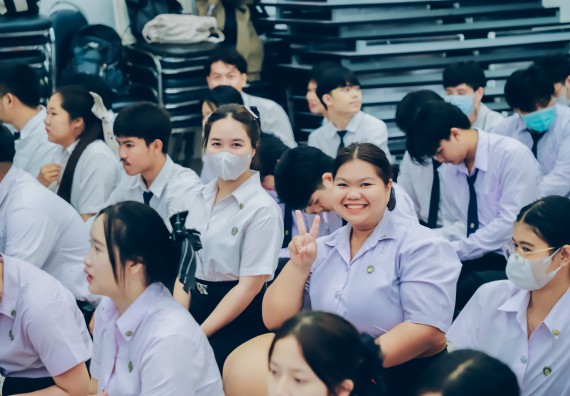 ภาพกิจกรรม  คณะวิทยาศาสตร์และเทคโนโลยี จัดกิจกรรมไหว้ครูคณะวิทยาศาสตร์และเทคโนโลยี ประจำปีการศึกษา 2568