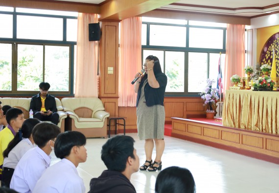 ภาพกิจกรรม  คณะวิทยาศาสตร์และเทคโนโลยี มหาวิทยาลัยราชภัฏกําแพงเพชร จัดโครงการประชาสัมพันธ์รายวิชาและหลักสูตรไปยังผู้เรียนกลุ่มใหม่ (Non-age Group) โรงเรียนทุ่งโพธิ์ทะเลพิทยา