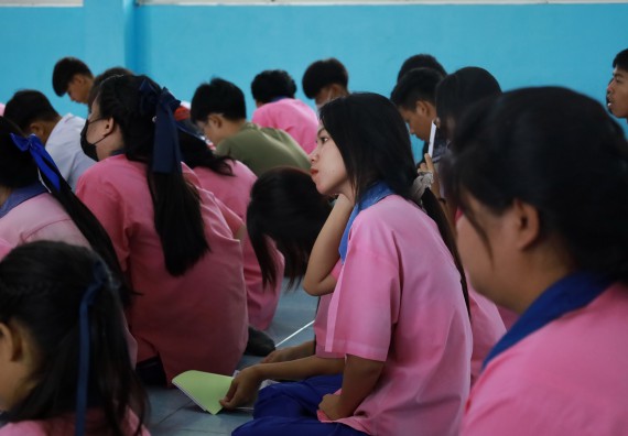 ภาพกิจกรรม  คณะวิทยาศาสตร์และเทคโนโลยี มหาวิทยาลัยราชภัฏกําแพงเพชร จัดโครงการประชาสัมพันธ์รายวิชาและหลักสูตรไปยังผู้เรียนกลุ่มใหม่ (Non-age Group)  โรงเรียนวังตะเคียนประชานุสรณ์