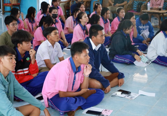 ภาพกิจกรรม  คณะวิทยาศาสตร์และเทคโนโลยี มหาวิทยาลัยราชภัฏกําแพงเพชร จัดโครงการประชาสัมพันธ์รายวิชาและหลักสูตรไปยังผู้เรียนกลุ่มใหม่ (Non-age Group)  โรงเรียนวังตะเคียนประชานุสรณ์