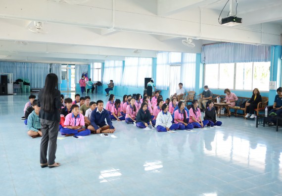 ภาพกิจกรรม  คณะวิทยาศาสตร์และเทคโนโลยี มหาวิทยาลัยราชภัฏกําแพงเพชร จัดโครงการประชาสัมพันธ์รายวิชาและหลักสูตรไปยังผู้เรียนกลุ่มใหม่ (Non-age Group)  โรงเรียนวังตะเคียนประชานุสรณ์