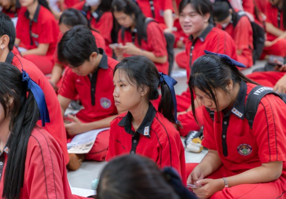 ภาพกิจกรรม คณะวิทยาศาสตร์และเทคโนโลยี มหาวิทยาลัยราชภัฏกําแพงเพชร จัดโครงการประชาสัมพันธ์รายวิชาและหลักสูตรไปยังผู้เรียนกลุ่มใหม่ (Non-age Group) โรงเรียนพรานกระต่ายพิทยาคม