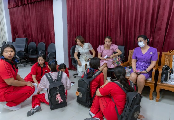 ภาพกิจกรรม คณะวิทยาศาสตร์และเทคโนโลยี มหาวิทยาลัยราชภัฏกําแพงเพชร จัดโครงการประชาสัมพันธ์รายวิชาและหลักสูตรไปยังผู้เรียนกลุ่มใหม่ (Non-age Group) โรงเรียนพรานกระต่ายพิทยาคม