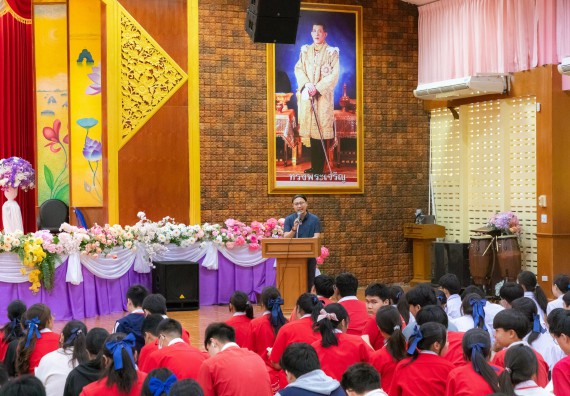 ภาพกิจกรรม คณะวิทยาศาสตร์และเทคโนโลยี มหาวิทยาลัยราชภัฏกําแพงเพชร จัดโครงการประชาสัมพันธ์รายวิชาและหลักสูตรไปยังผู้เรียนกลุ่มใหม่ (Non-age Group) โรงเรียนกำแพงเพชรพิทยาคม