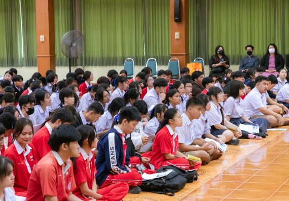 ภาพกิจกรรม คณะวิทยาศาสตร์และเทคโนโลยี มหาวิทยาลัยราชภัฏกําแพงเพชร จัดโครงการประชาสัมพันธ์รายวิชาและหลักสูตรไปยังผู้เรียนกลุ่มใหม่ (Non-age Group) โรงเรียนกำแพงเพชรพิทยาคม