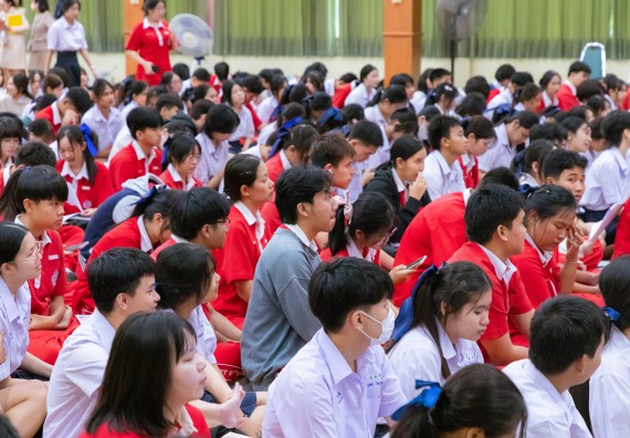 ภาพกิจกรรม คณะวิทยาศาสตร์และเทคโนโลยี มหาวิทยาลัยราชภัฏกําแพงเพชร จัดโครงการประชาสัมพันธ์รายวิชาและหลักสูตรไปยังผู้เรียนกลุ่มใหม่ (Non-age Group) โรงเรียนกำแพงเพชรพิทยาคม