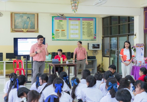 ภาพกิจกรรม  คณะวิทยาศาสตร์และเทคโนโลยี มหาวิทยาลัยราชภัฏกําแพงเพชร จัดโครงการประชาสัมพันธ์รายวิชาและหลักสูตรไปยังผู้เรียนกลุ่มใหม่ (Non-age Group)