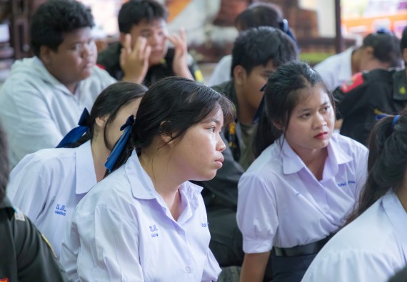 ภาพกิจกรรม  คณะวิทยาศาสตร์และเทคโนโลยี มหาวิทยาลัยราชภัฏกําแพงเพชร จัดโครงการประชาสัมพันธ์รายวิชาและหลักสูตรไปยังผู้เรียนกลุ่มใหม่ (Non-age Group)