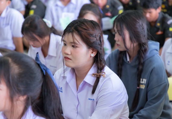 ภาพกิจกรรม  คณะวิทยาศาสตร์และเทคโนโลยี มหาวิทยาลัยราชภัฏกําแพงเพชร จัดโครงการประชาสัมพันธ์รายวิชาและหลักสูตรไปยังผู้เรียนกลุ่มใหม่ (Non-age Group)