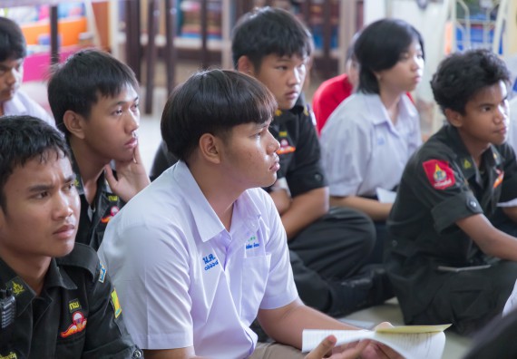 ภาพกิจกรรม  คณะวิทยาศาสตร์และเทคโนโลยี มหาวิทยาลัยราชภัฏกําแพงเพชร จัดโครงการประชาสัมพันธ์รายวิชาและหลักสูตรไปยังผู้เรียนกลุ่มใหม่ (Non-age Group)