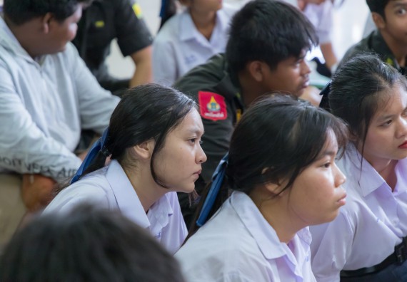 ภาพกิจกรรม  คณะวิทยาศาสตร์และเทคโนโลยี มหาวิทยาลัยราชภัฏกําแพงเพชร จัดโครงการประชาสัมพันธ์รายวิชาและหลักสูตรไปยังผู้เรียนกลุ่มใหม่ (Non-age Group)