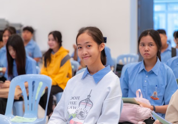 ภาพกิจกรรม  คณะวิทยาศาสตร์และเทคโนโลยี มหาวิทยาลัยราชภัฏกำแพงเพชร ร่วมกับโครงการห้องเรียนพิเศษ โรงเรียนตากพิทยาคม จัดกิจกรรมสร้างเสริมทักษะกระบวนการทางวิทยาศาสตร์สู่มาตรฐานสากล