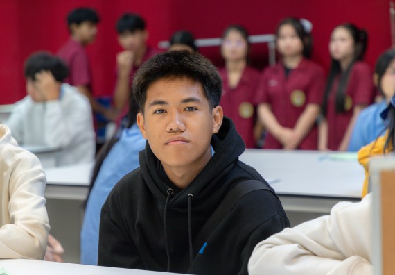 ภาพกิจกรรม  คณะวิทยาศาสตร์และเทคโนโลยี มหาวิทยาลัยราชภัฏกำแพงเพชร ร่วมกับโครงการห้องเรียนพิเศษ โรงเรียนตากพิทยาคม จัดกิจกรรมสร้างเสริมทักษะกระบวนการทางวิทยาศาสตร์สู่มาตรฐานสากล