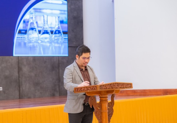 ภาพกิจกรรม  คณะวิทยาศาสตร์และเทคโนโลยี มหาวิทยาลัยราชภัฏกำแพงเพชร ร่วมกับโครงการห้องเรียนพิเศษ โรงเรียนตากพิทยาคม จัดกิจกรรมสร้างเสริมทักษะกระบวนการทางวิทยาศาสตร์สู่มาตรฐานสากล