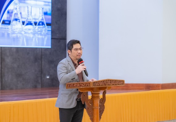 ภาพกิจกรรม  คณะวิทยาศาสตร์และเทคโนโลยี มหาวิทยาลัยราชภัฏกำแพงเพชร ร่วมกับโครงการห้องเรียนพิเศษ โรงเรียนตากพิทยาคม จัดกิจกรรมสร้างเสริมทักษะกระบวนการทางวิทยาศาสตร์สู่มาตรฐานสากล