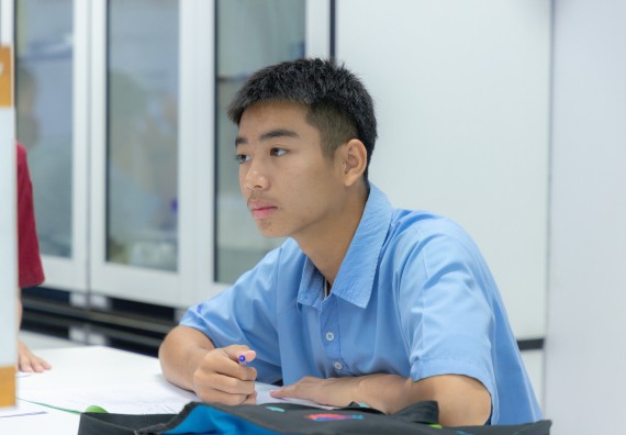 ภาพกิจกรรม  คณะวิทยาศาสตร์และเทคโนโลยี มหาวิทยาลัยราชภัฏกำแพงเพชร ร่วมกับโครงการห้องเรียนพิเศษ โรงเรียนตากพิทยาคม จัดกิจกรรมสร้างเสริมทักษะกระบวนการทางวิทยาศาสตร์สู่มาตรฐานสากล